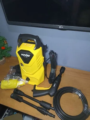 Máquina para lavar carro e moto de alta pressão