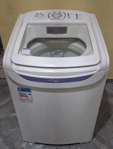 Máquina de lavar Electrolux 15kg