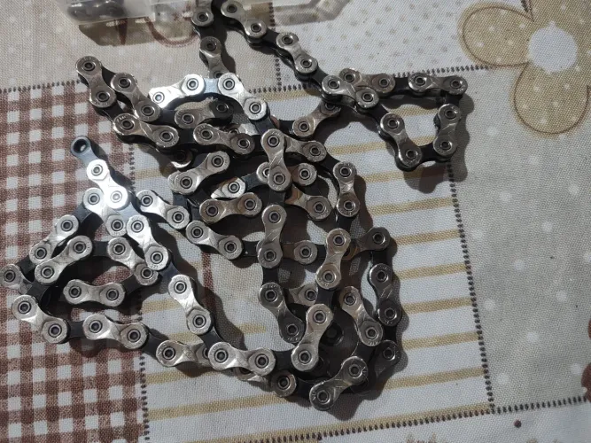 Corrente KMC X11
