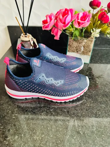 Tênis feminino