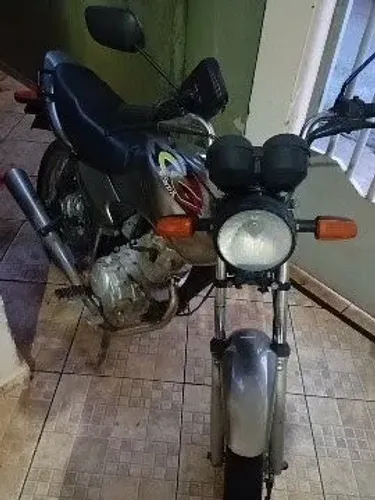 Titan 125