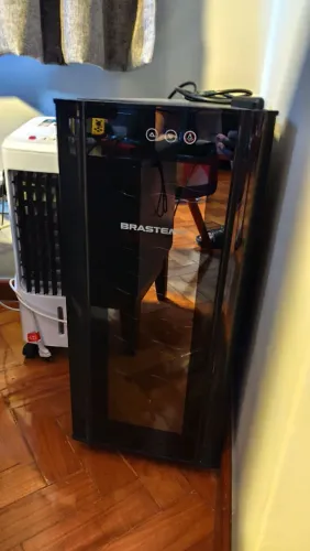 Adega Brastemp 12 garrafas