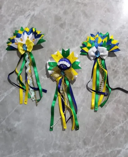 Tiara e fivelas junina para cabelo. Fivelas apartir de R$20, tiaras apartir de  R$50,00, 