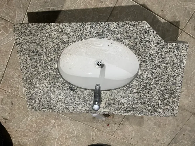 Pia completa com armário pra banheiro ou lavabo