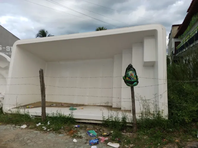 Piscina de fibra Tam 5 metros.