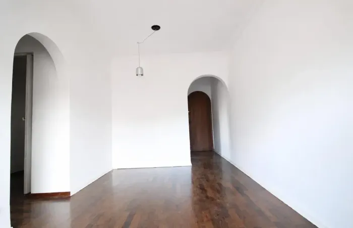 Imóvel para venda possui 70 metros quadrados com 2 quartos em Campo Belo - São Paulo - SP
