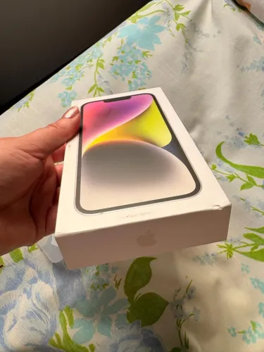 iPhone 14 128Gb Estelar - Praticamente novo 87% de bateria.