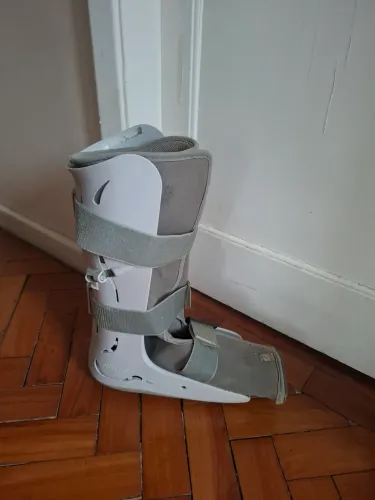 Bota imobilizadora
