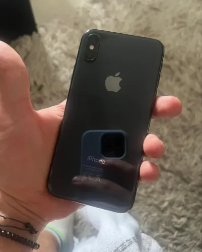 iPhone X