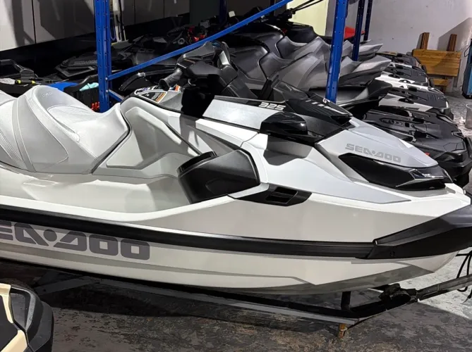 GTX 325 SEADOO LIMITED