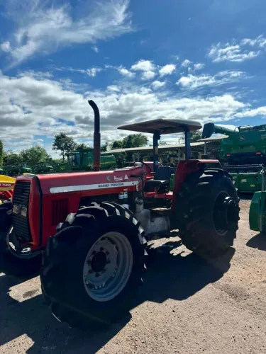 TRATOR MF 299