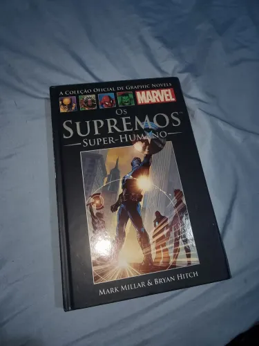 Quadrinhos Supremos e X-Men capa dura