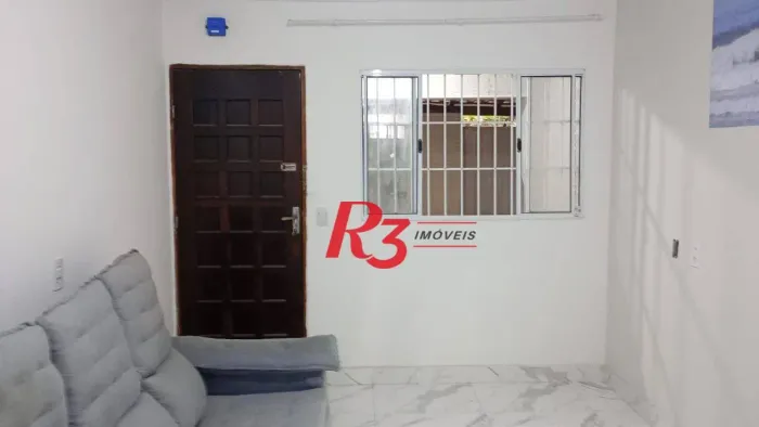 Casa com 2 dormitórios à venda, 55 m² por R$ 400.000,00 - Estuário - Santos/SP