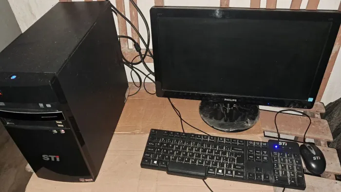 COMPUTADOR COMPLETO STI À VENDA 