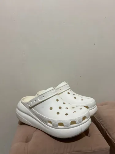 Iconics Crocs Comfort Plataforma
