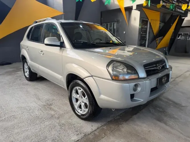 Hyundai Tucson 2.0 16V Mec. 2012
