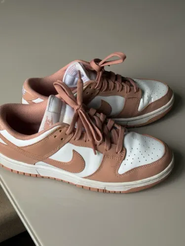 Tênis dunk low Nike