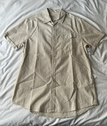 Camisa de botao bege