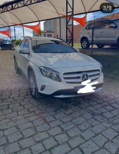 Mercedes-Benz GLA 200 Adv. 1.6/1.6 TB 16V Flex Aut. 2016