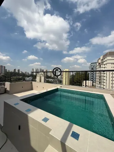 Apartamento Duplex à Venda - 220m², 3 Quartos, sendo 1 Suíte, 3 Vagas - Morumbi