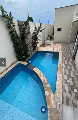 Casa, venda ou permuta.