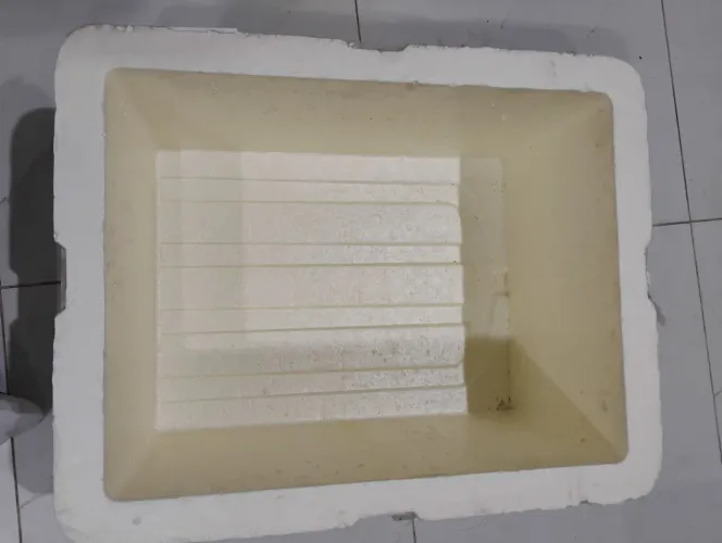Caixa isopor 100 litros 