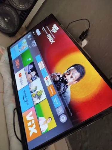 VENDO TV 40 TOP DE LED, NÃO E SMART, FUNCIONA PERFEITAMENTE, TV CONSERVADA!!!