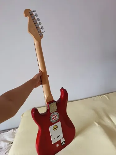 Vendo Guitarra giannini semi nova