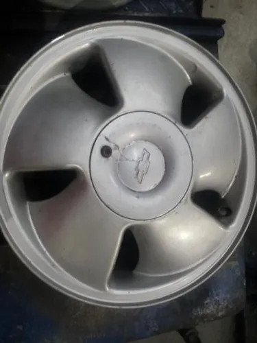 Roda aro 14 GM Vectra GSI Prata celta 4X100 