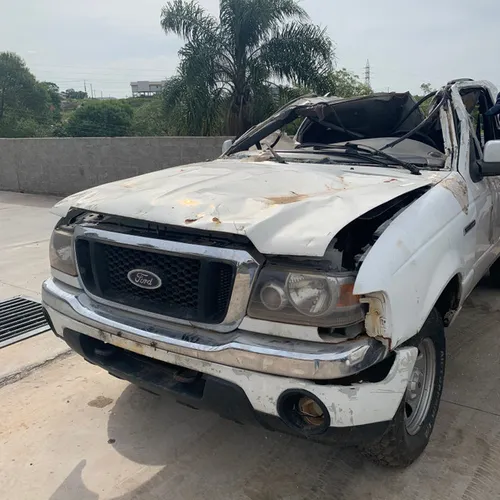 Sucata de ranger 3.0 4x4 pra retirar peças