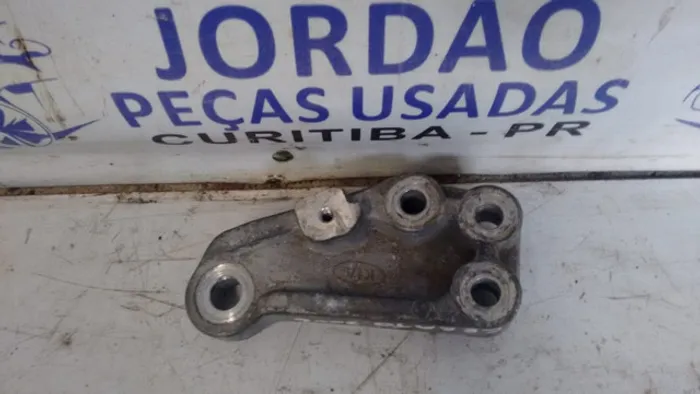 Suporte motor Cerato 2006