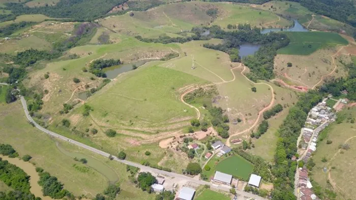 Santa Leopoldina ( Chácaras em condomínio fechado )