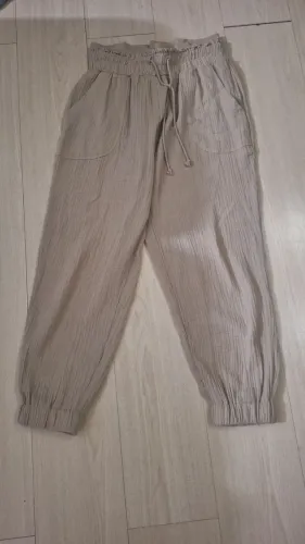Calça bege jogger