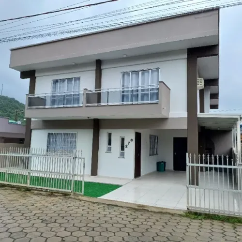 Sobrado com 3 quartos