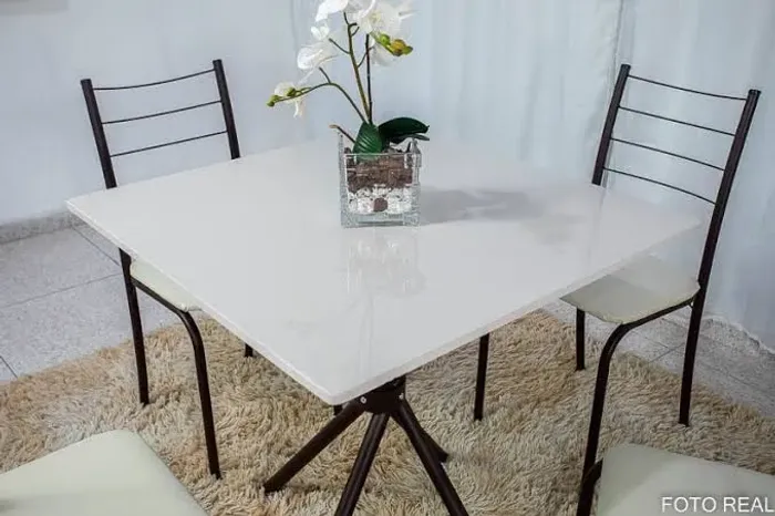 Mesa quatro cadeiras tampo off white 75x75 - ENTREGA HOJE !!! 