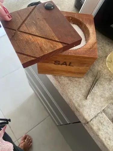 ABAIXEI!!!Vendo esse pote de sal coisa linda!!m