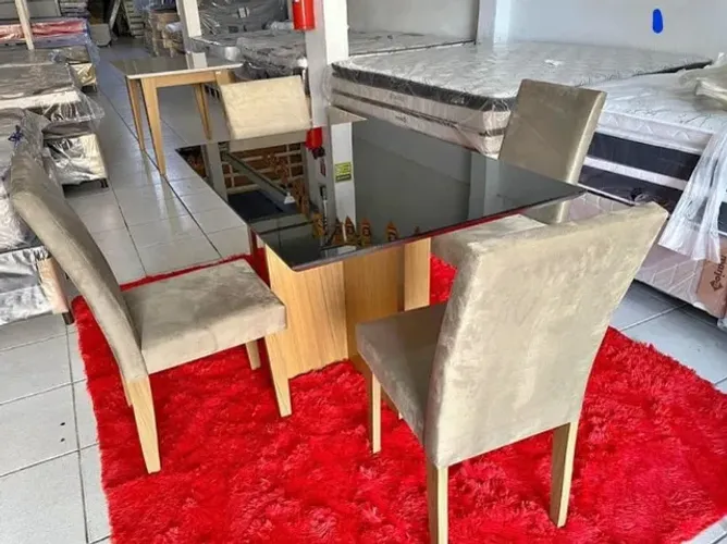 Mesa de jantar linha luxuosa -- tampo de vidro 