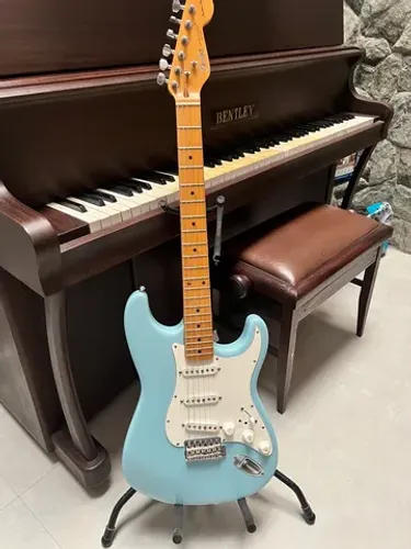 Guitarra Fender Stratocaster southern cross
