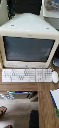 Vendo computador Antigo PC completo Apple Emac G4 1.25Ghz