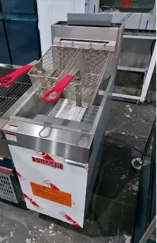 fritadeira  a gas vulcan LG300 alta produtividade ate 30 kg por hora (alef)