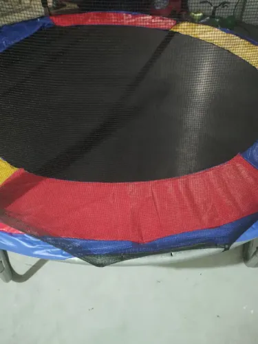 Cama Elástica 2.5 metros. R$ 500,00