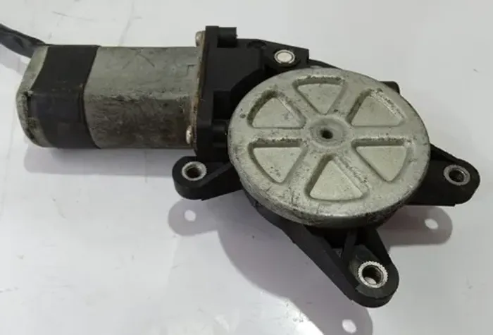 Motor De Vidro Traseiro Direito Corsa Classic 2002 - 2009