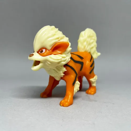 Boneco Action Figure Arcanine Pokémon Burger King