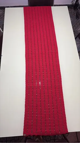 Caminho de mesa Crochê 