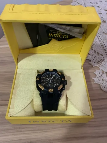 Invicta Relógio 23860 Bolt, Preto e Dourado. Original na caixa!