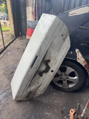 Porta malas Ford Focus Hatch