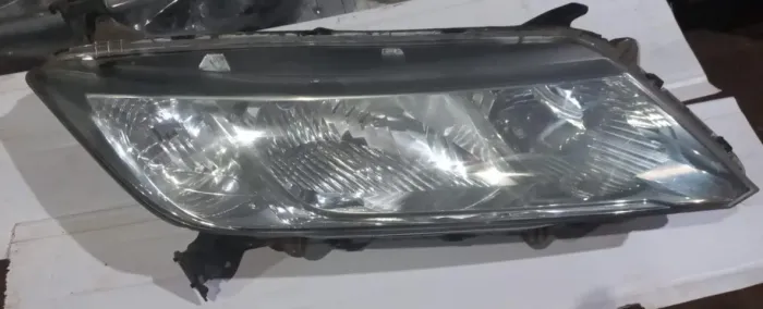 FAROL HONDA CITY 2010