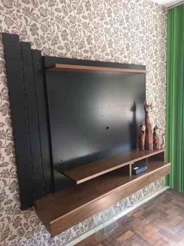 Rack pra TV de parede Preto Grande!