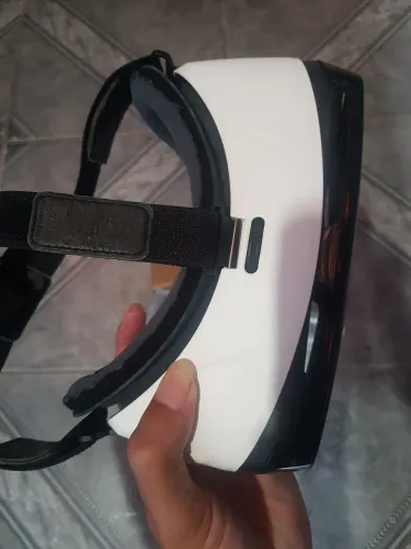 Óculos de Realidade Virtual Samsung Gear VR