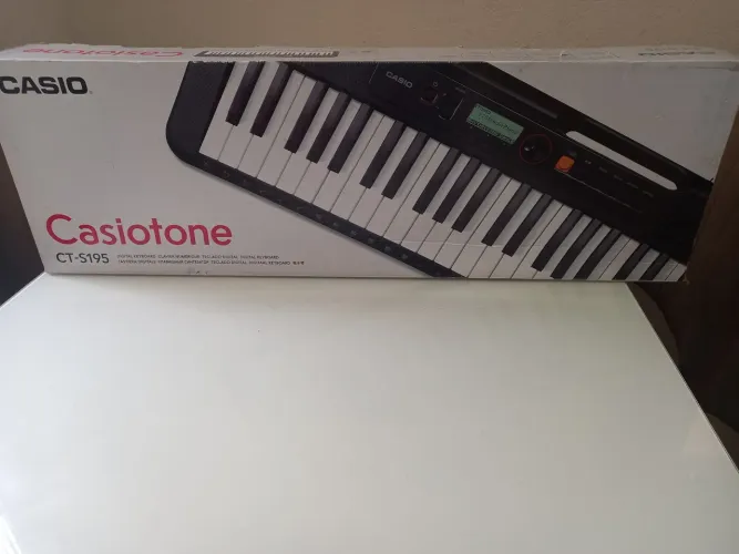 Teclado Casio Ct-s195C2 C/ Fonte | Cts195 Cor Preto<br>